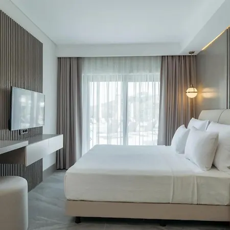 Astrid By Brassbell Hotel